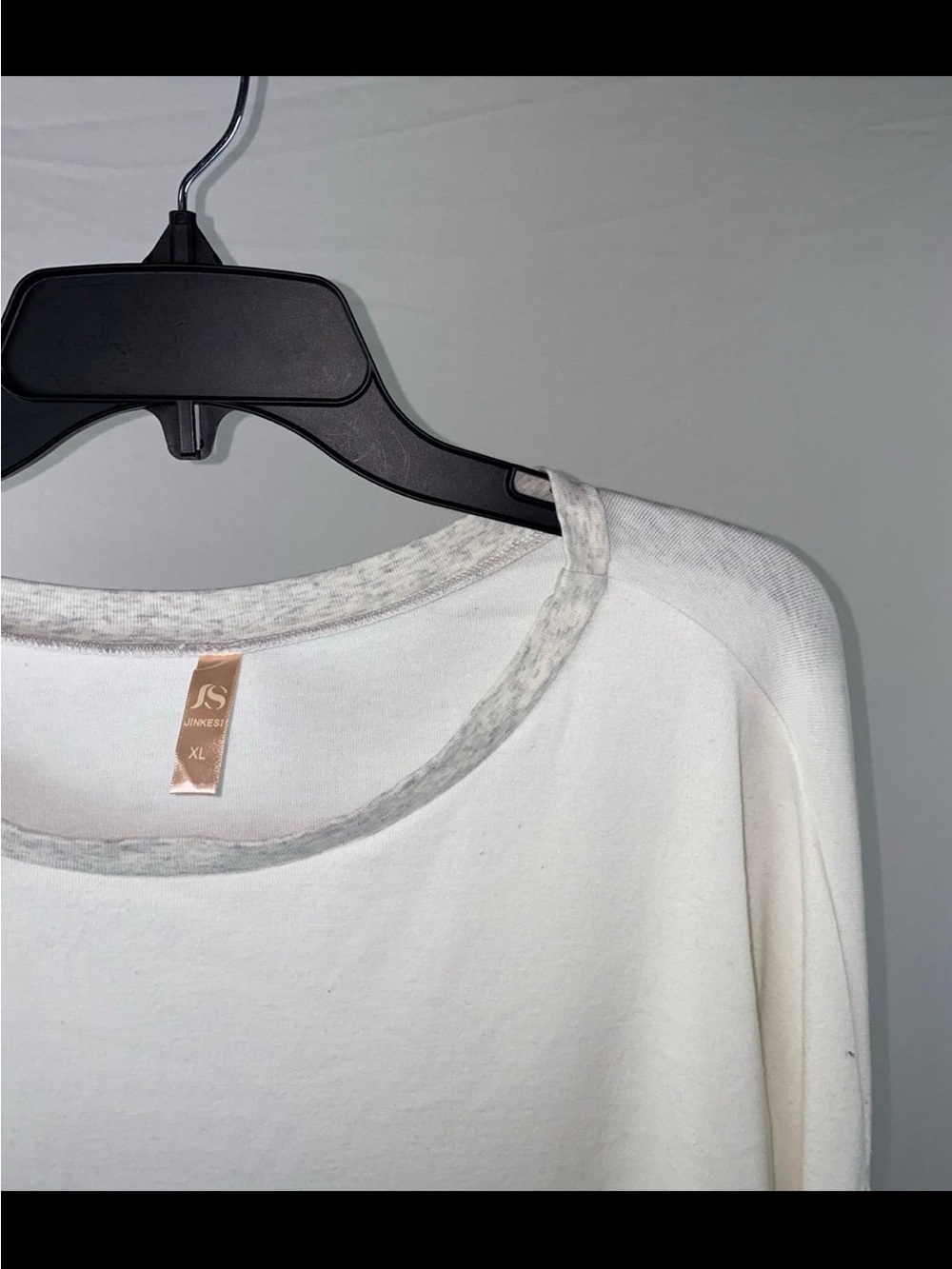 Sweater - Picture 7 of 9